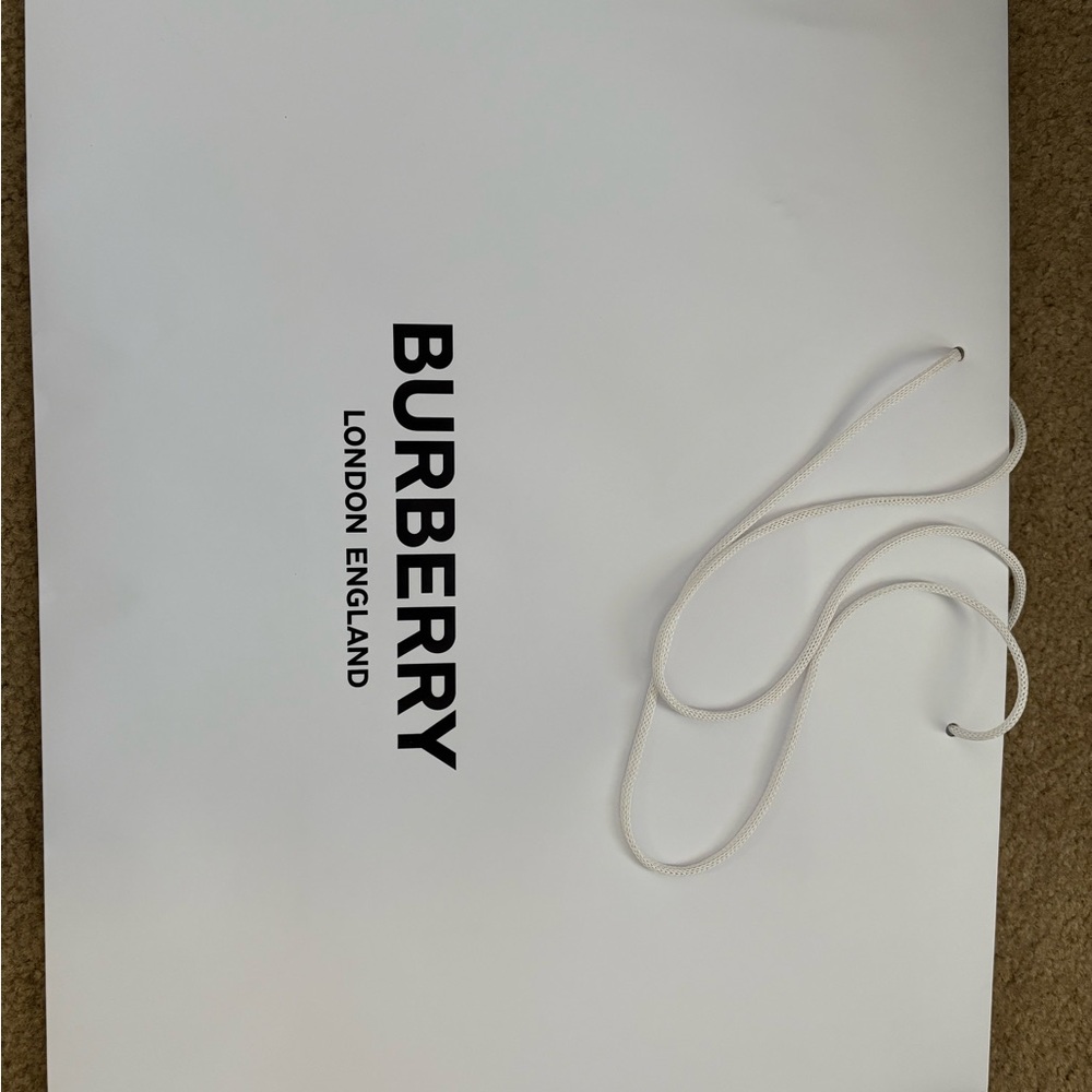 Burberry White Shopping Bag